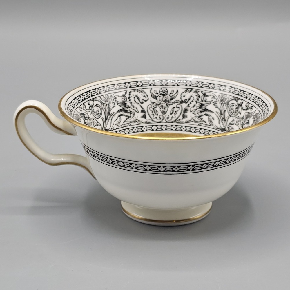 Wedgwood Florentine Black Dragon Cup Gold Rim‎ Peony Shape